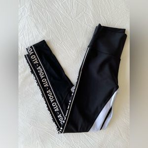 Alo Leggings